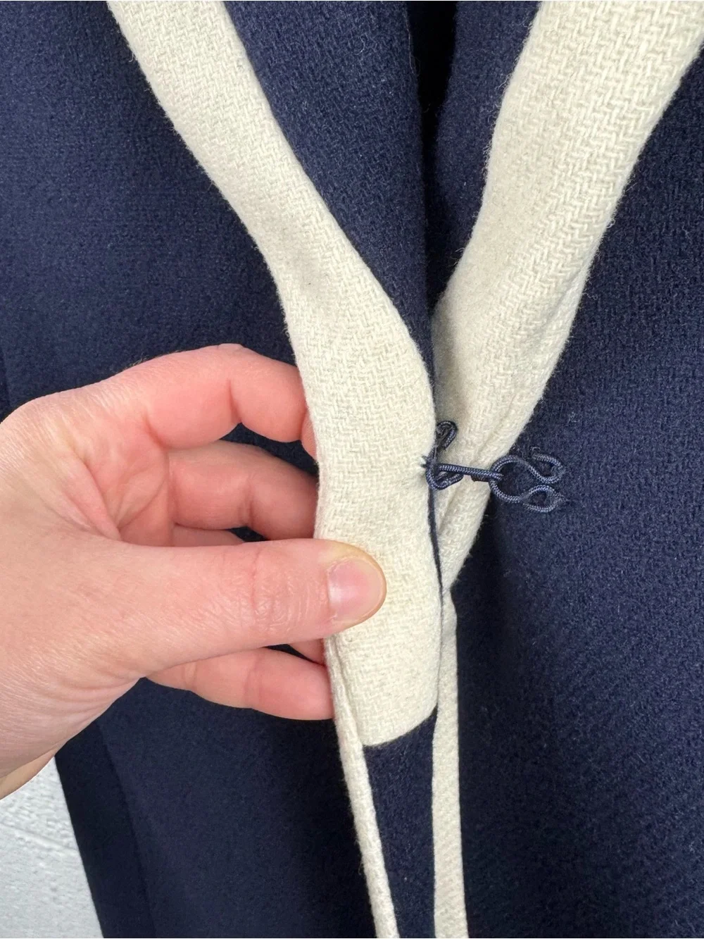 J. Crew Italian Wool Navy & Ivory Contrast Trim Belted Coat Size 4 - Picture 8 of 10